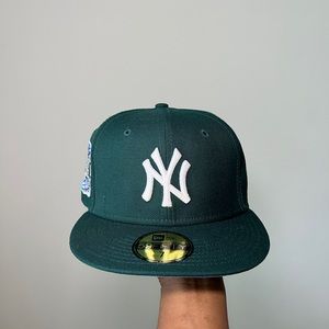 Hunter Green NY Yankees fitted